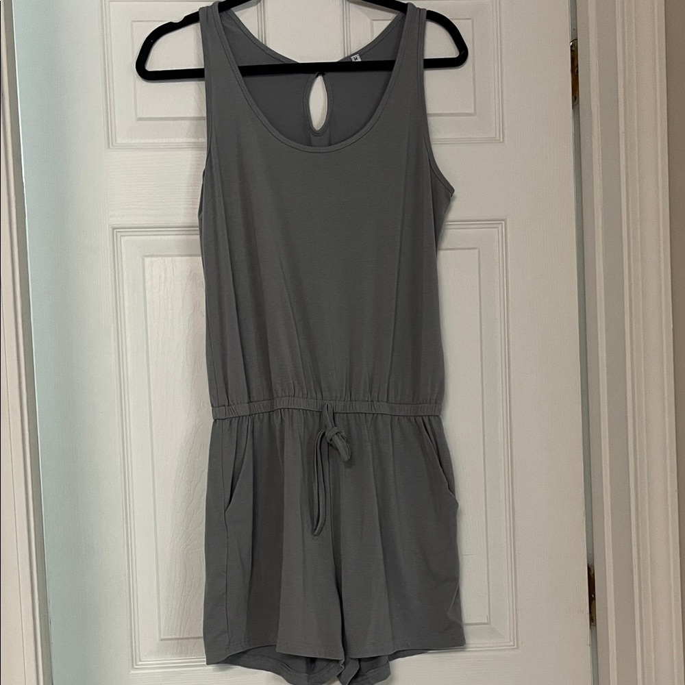 Gray Sleeveless Jumpsuit